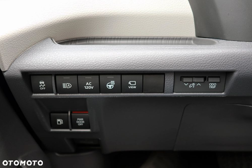 Toyota Sienna - 21
