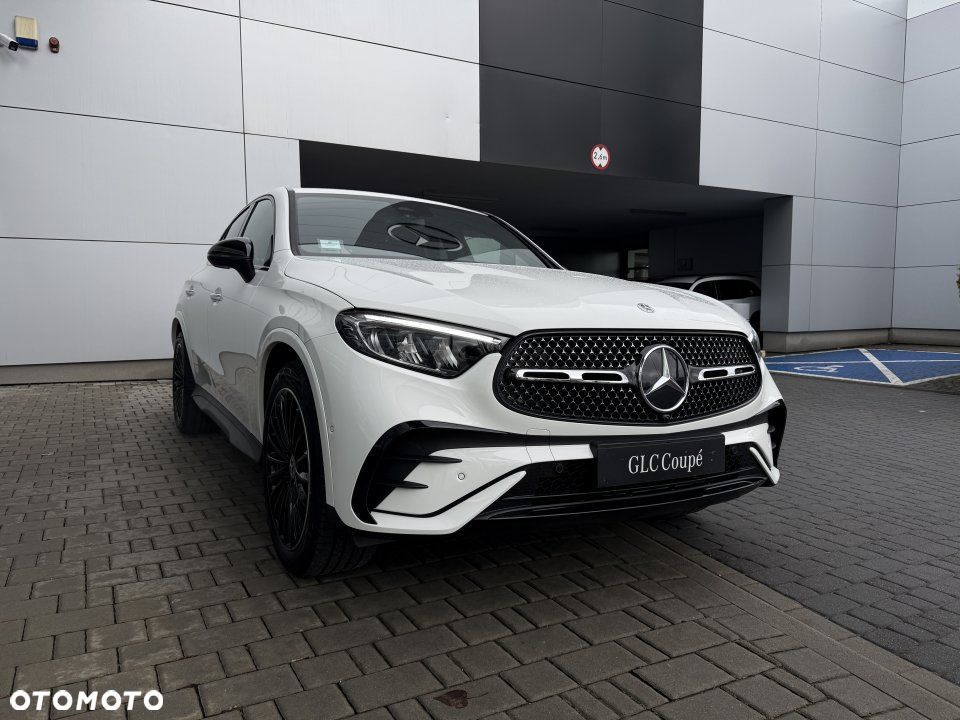 Mercedes-Benz GLC - 17