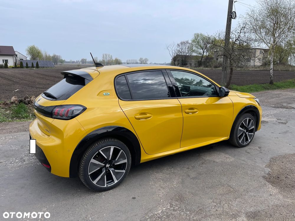 Peugeot 208 GT Line - 37