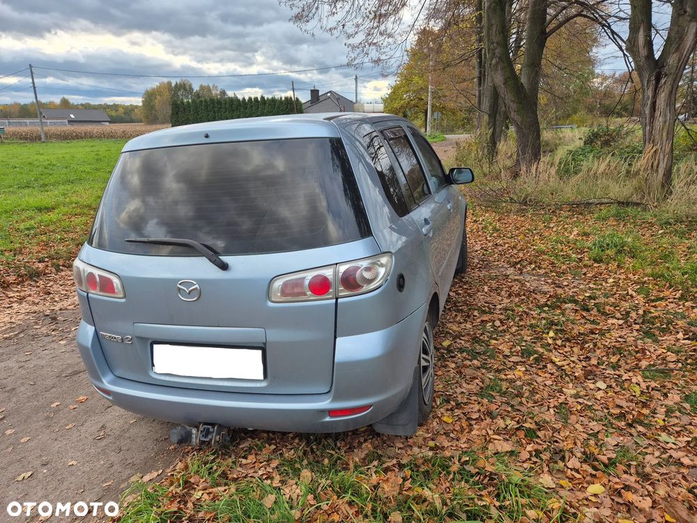 Mazda 2 - 4