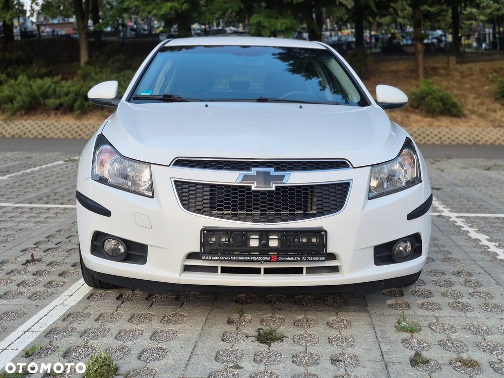 Chevrolet Cruze 1.8 LS+ - 2