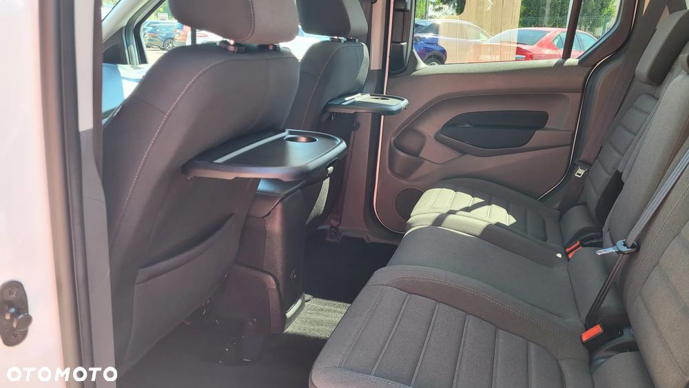 Ford Tourneo Connect 1.5 EcoBlue Titanium - 11
