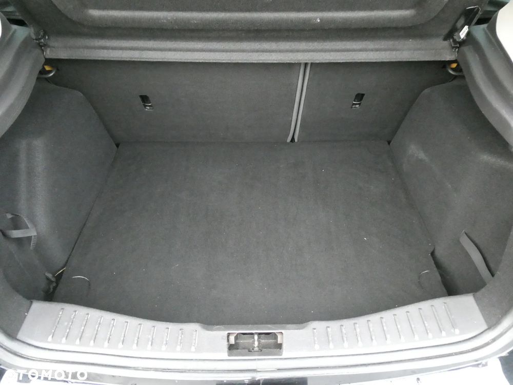 Ford Focus 1.6 EcoBoost Start-Stopp-System Trend - 24