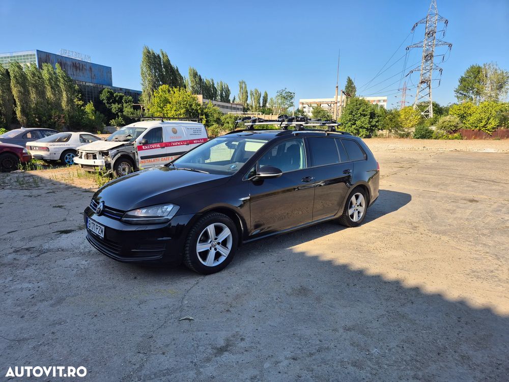 Volkswagen Golf 1.6 TDI BlueMotion Comfortline - 2