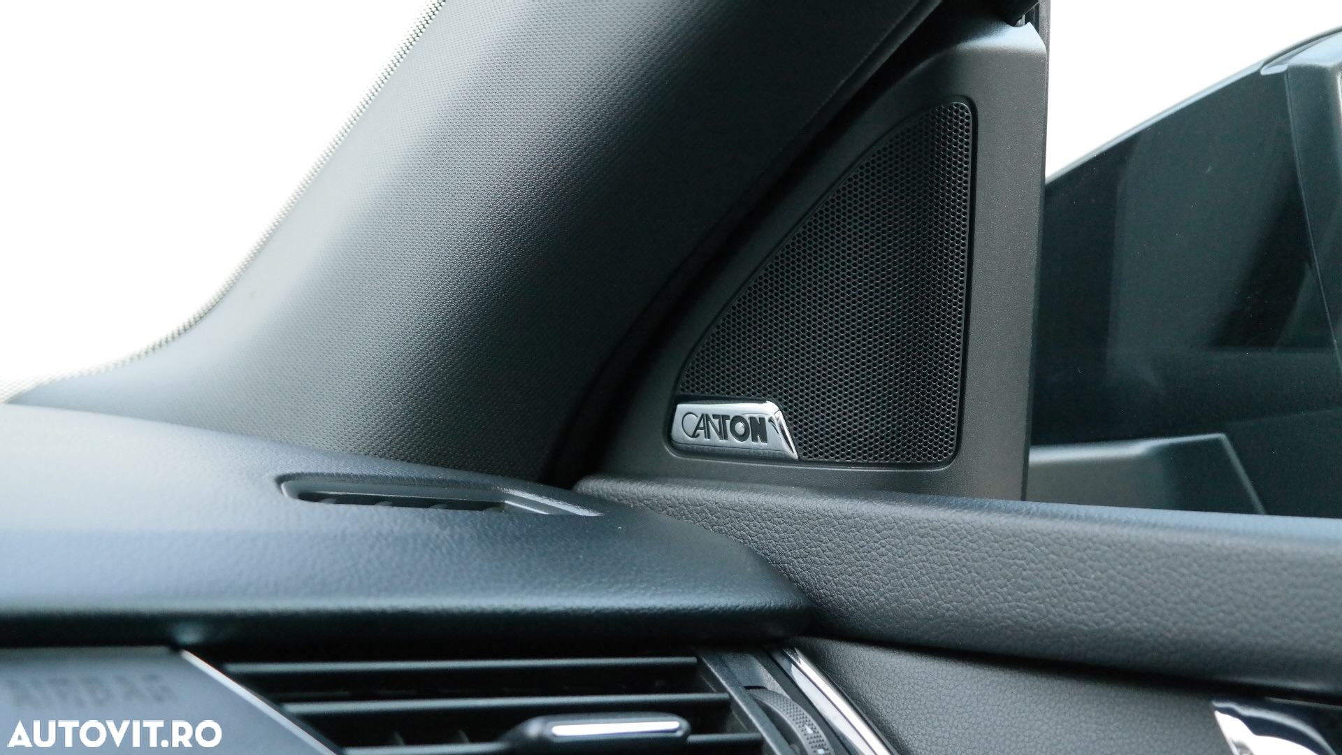 Skoda Octavia 2.0 TDI RS DSG - 26