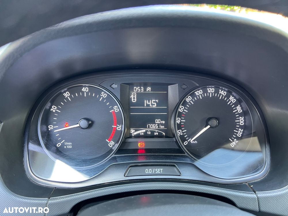 Skoda Fabia 1.0 MPI Drive - 8