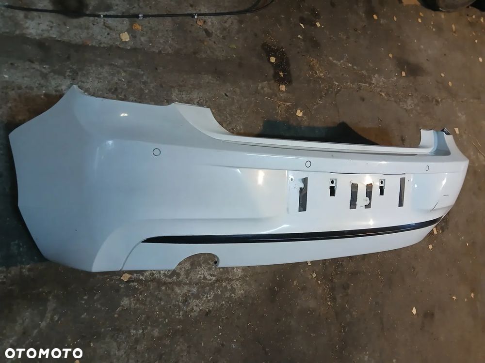 Zderzak tylny BMW F21 A300 kompletny - 2