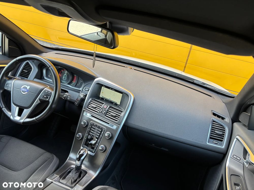 Volvo XC 60 D4 Drive-E Summum - 32