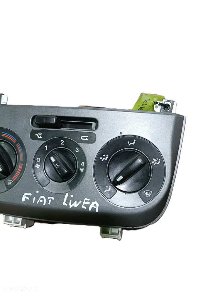 FIAT LINEA 07-15 panel nawiewu * - 3