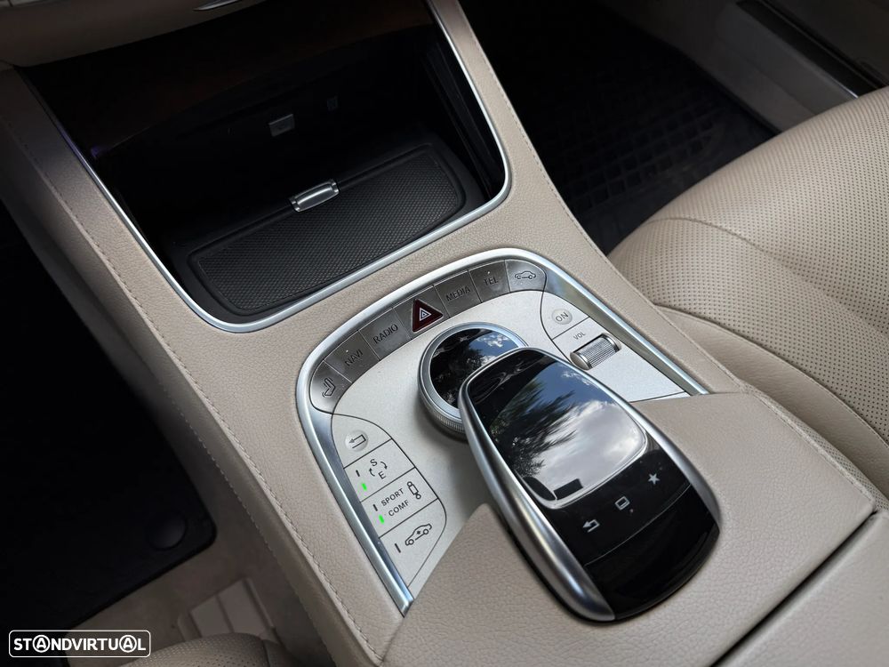 Mercedes-Benz S 300 BlueTEC Hybrid - 18