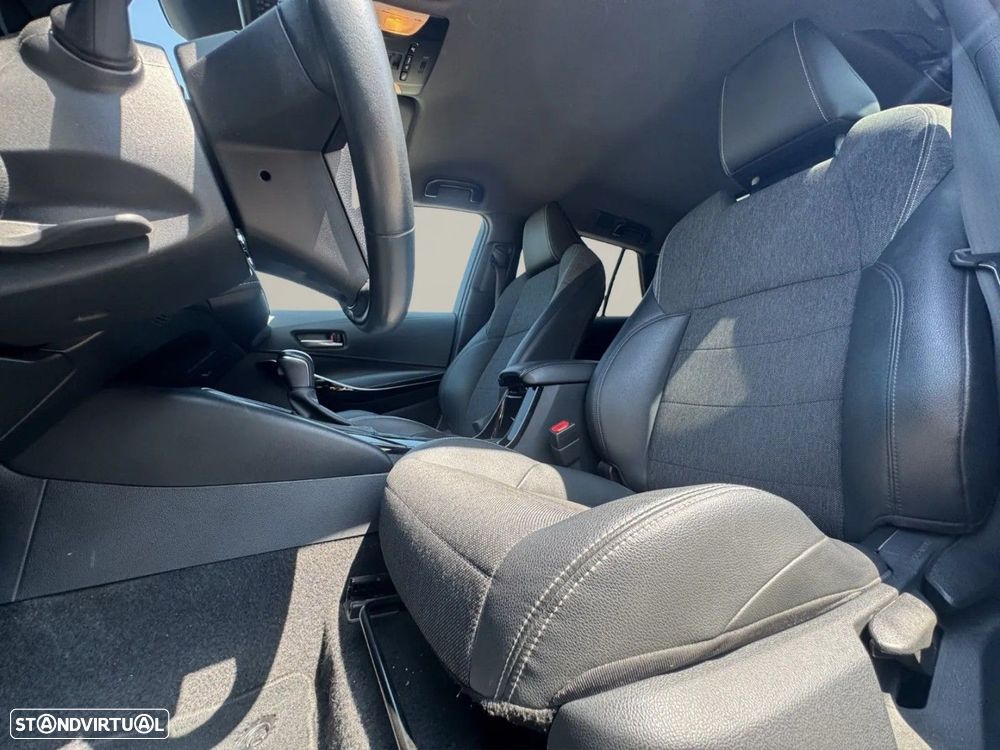 Toyota Corolla 1.8 Hybrid Comfort+P.Sport - 17