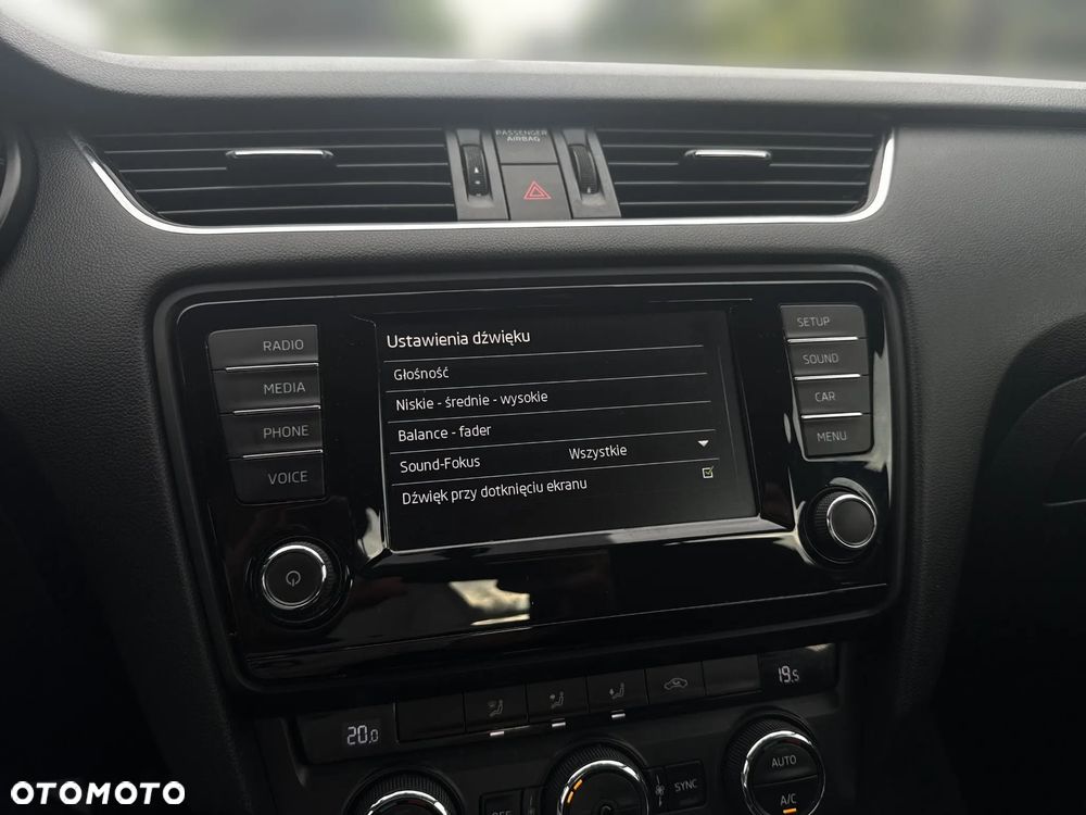 Skoda Octavia 2.0 TDI Style DSG - 20
