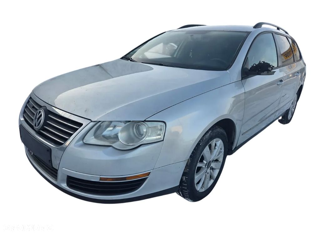 VW Passat B6 (2007) Silnik 1.9 TDI (BLS) 105 KM (77 kW) LA7W Na części silnik, maska, drzwi, lampa - 3