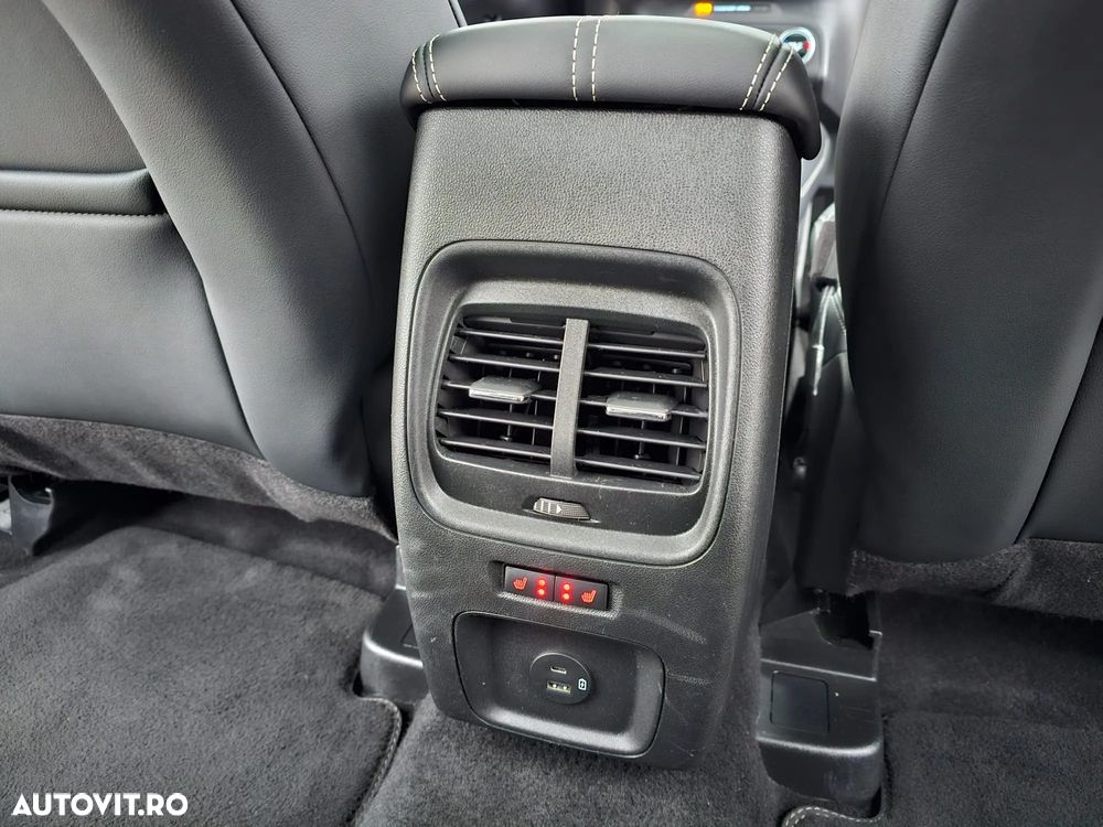 Ford Kuga 2.5 Duratec PHEV Vignale - 25