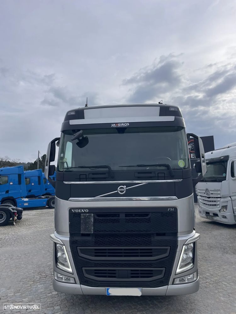 Volvo FH 460 - Caixa de Cortinas / 6x2 - 2018 - 2