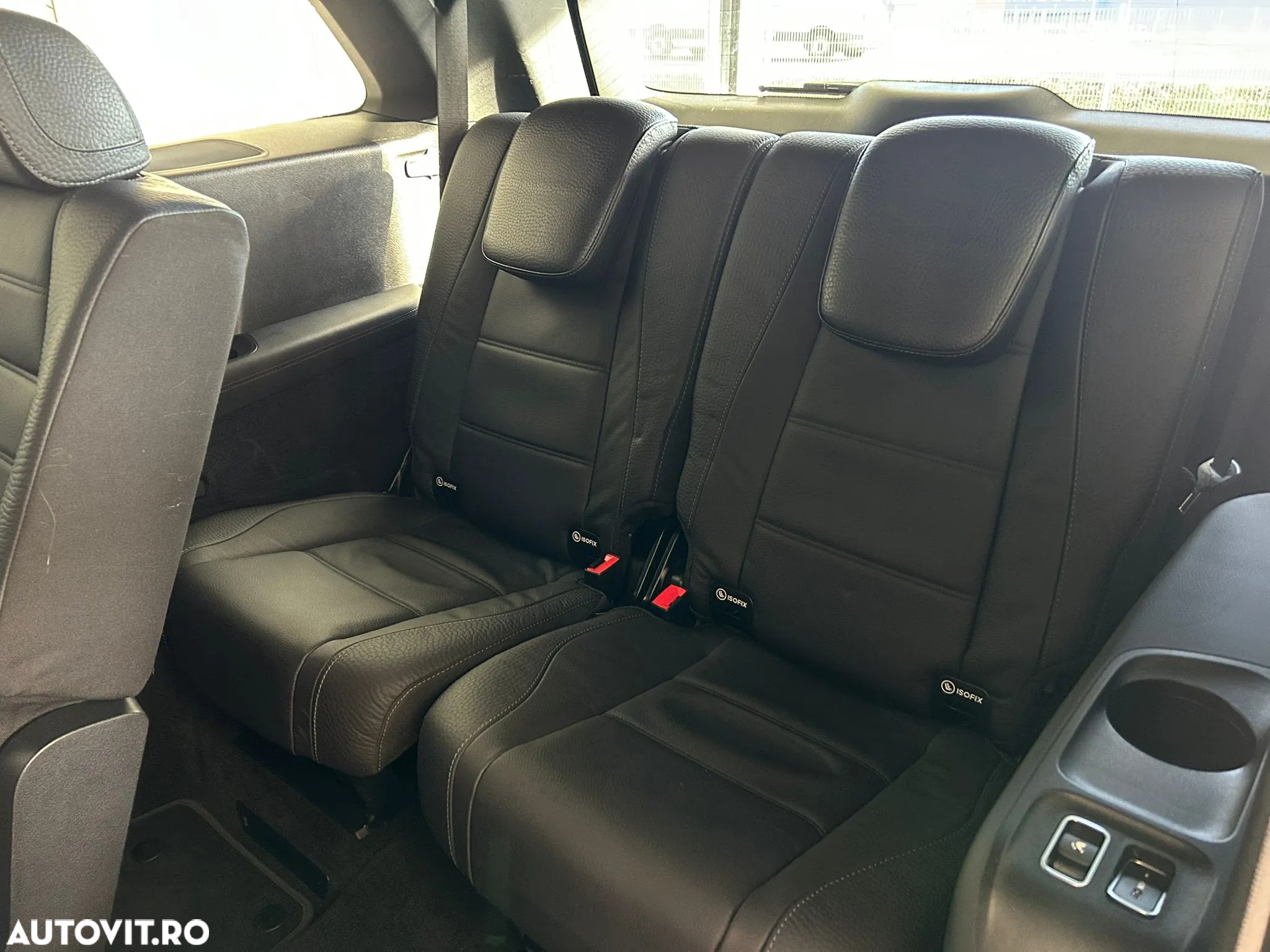 Mercedes-Benz GLS 400 d 4Matic 9G-TRONIC - 24