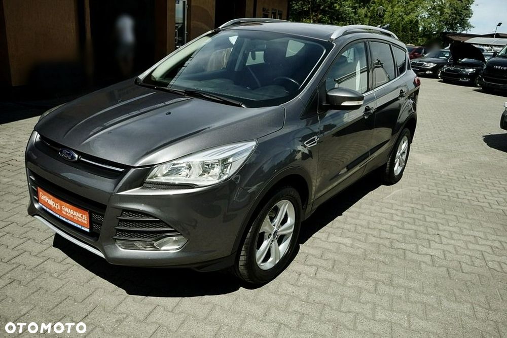 Ford Kuga - 2