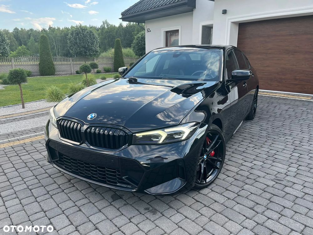 BMW Seria 3 330i xDrive M Sport - 1