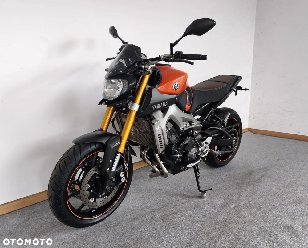 Yamaha MT - 10