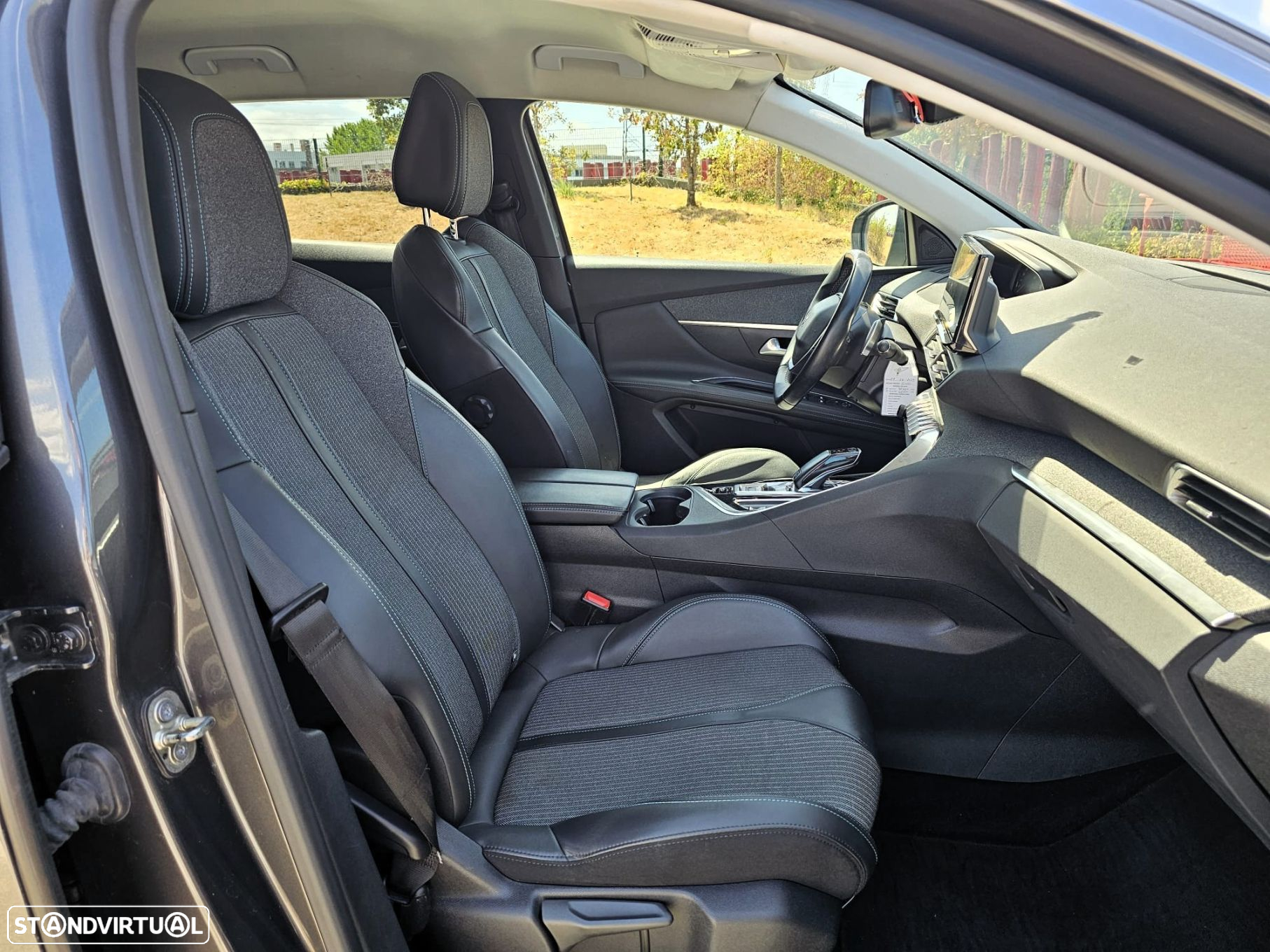 Peugeot 3008 1.5 BlueHDi Allure EAT8 - 9