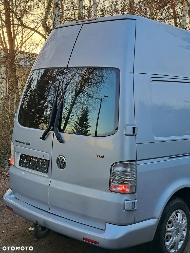 Volkswagen Transporter - 26