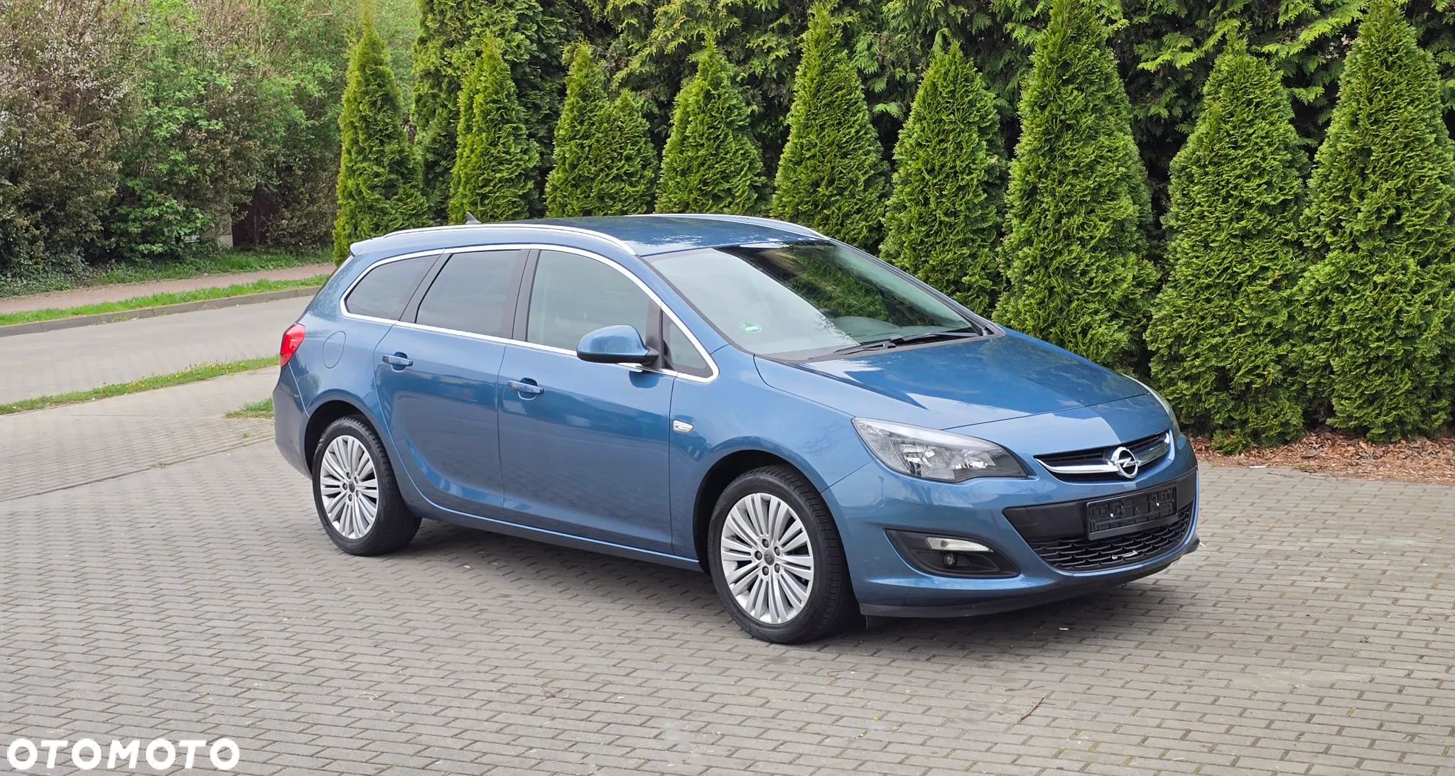 Opel Astra 1.4 Turbo Cosmo - 1