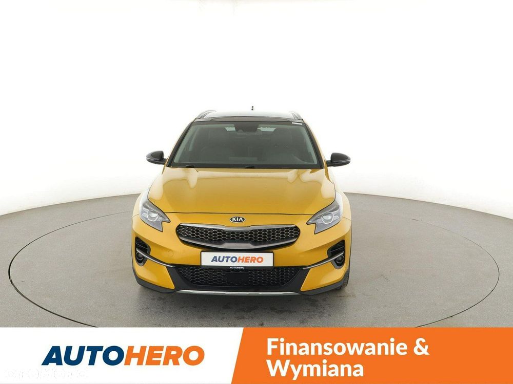 Kia XCeed 1.6 T-GDI OPF DCT7 PLATINUM EDITION - 11