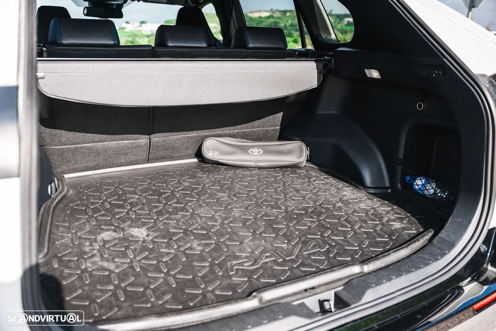 Toyota RAV4 2.5 HDF Square Collection - 12