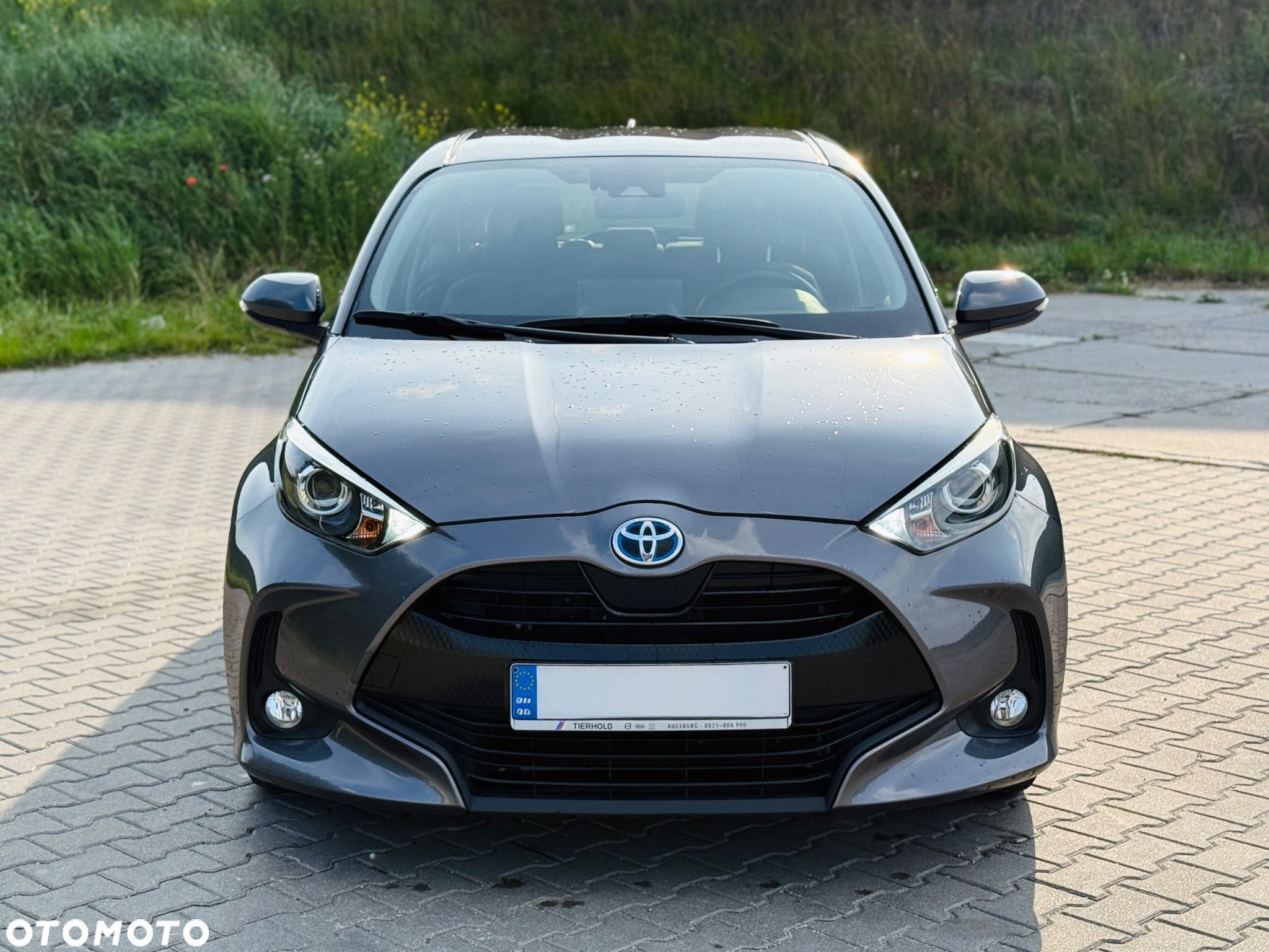 Toyota Yaris Hybrid 1.5 Comfort - 2