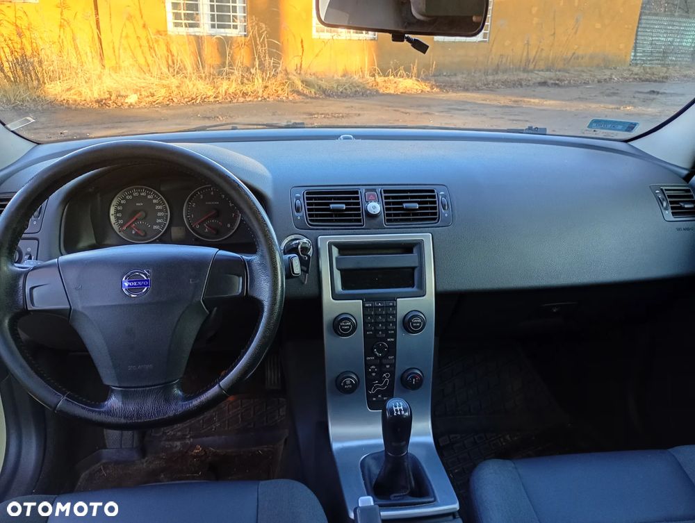 Volvo V50 2.4 - 7