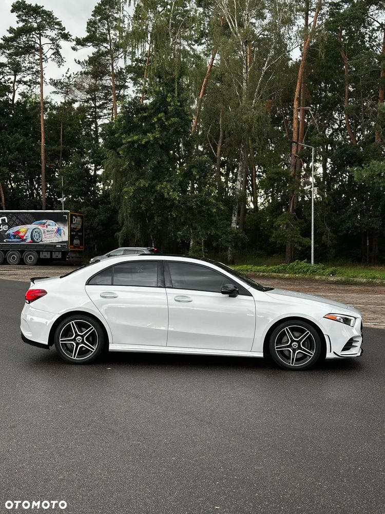 Mercedes-Benz Klasa A 220 4Matic 7G-DCT AMG Line - 3
