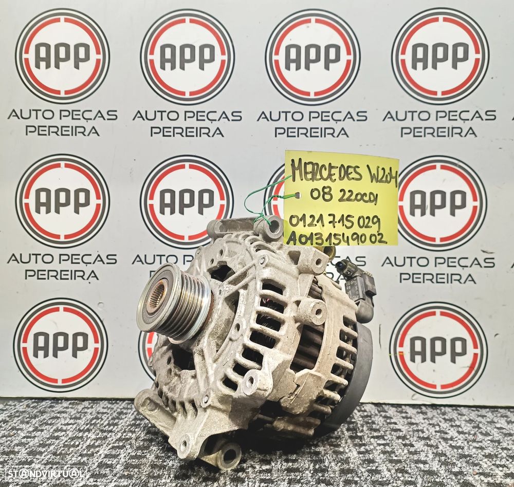 Alternador Mercedes W204 de 2008, 220 CDI, ref: A0131549002, 0121715029. - 1