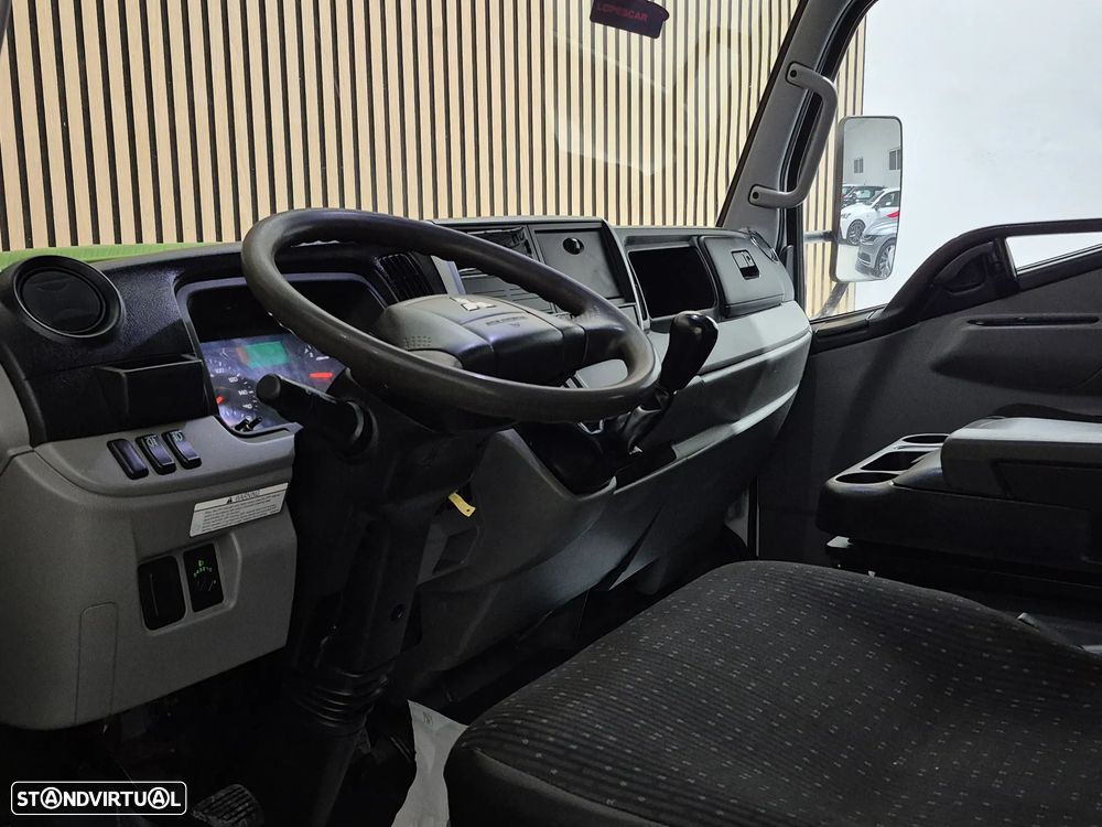 Mitsubishi Fuso Canter 3.0 - 86.000KM | GARANTIA | NACIONAL - 2019 - 13