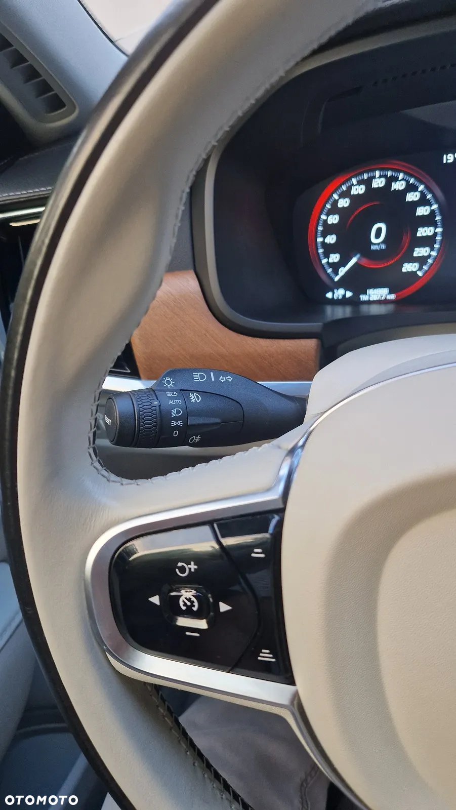 Volvo S90 T5 Inscription - 31
