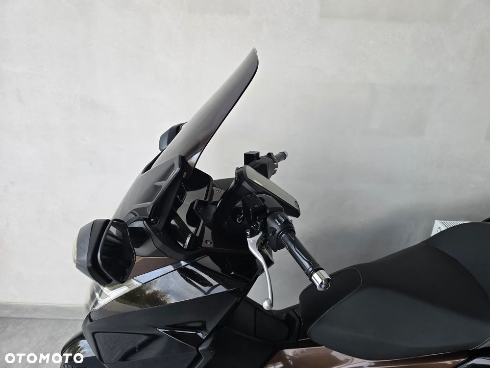 Honda NSS - 20