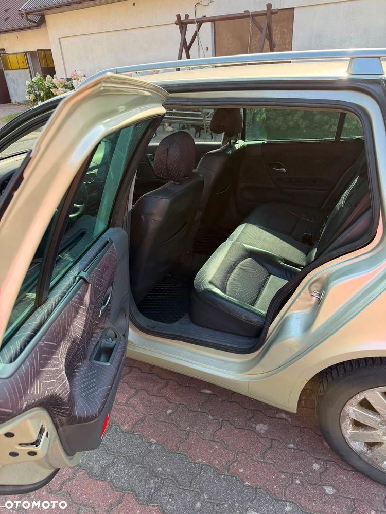 Renault Laguna 2.2 dCi Privilege - 27