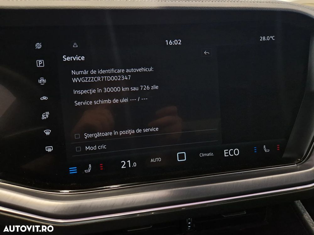 Volkswagen Touareg V6 TDI 4MOTION R-Line - 31