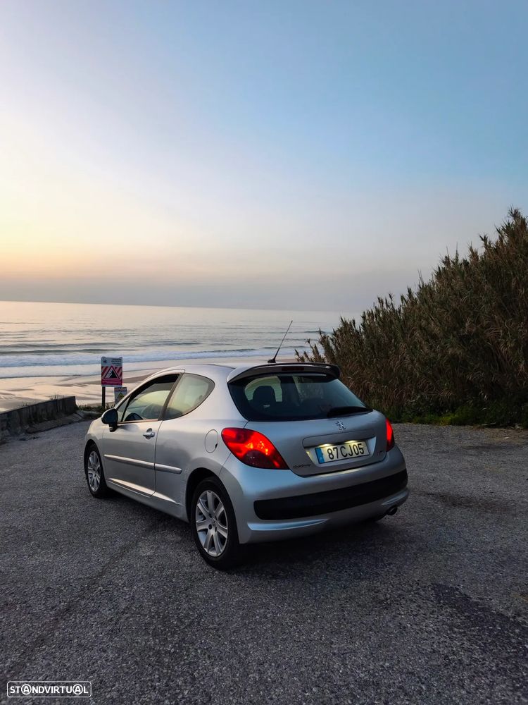 Peugeot 207 1.6 HDi Sport - 16