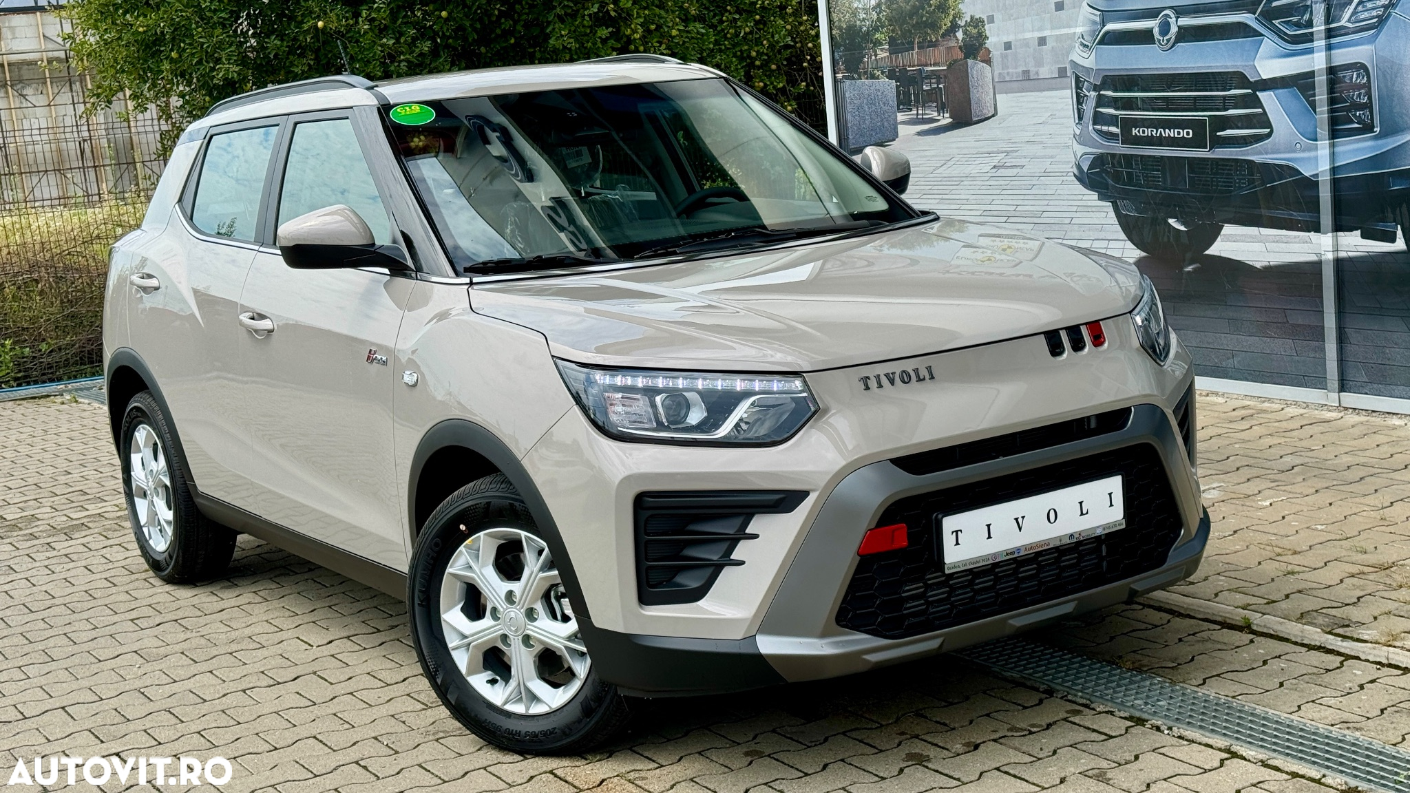 SsangYong Tivoli - 22