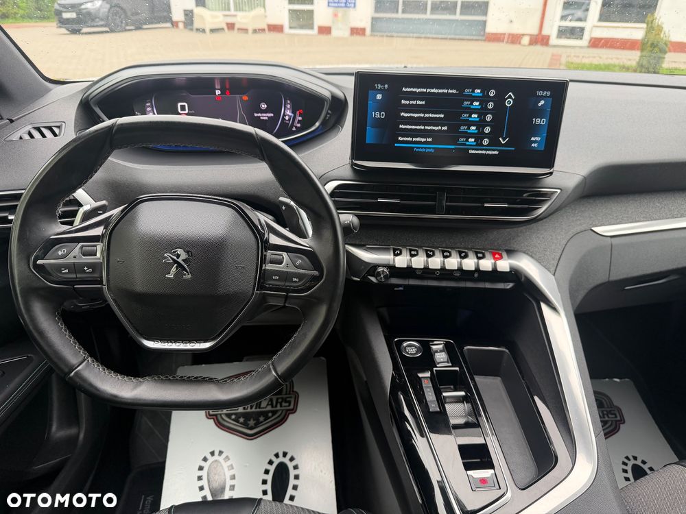 Peugeot 5008 - 18