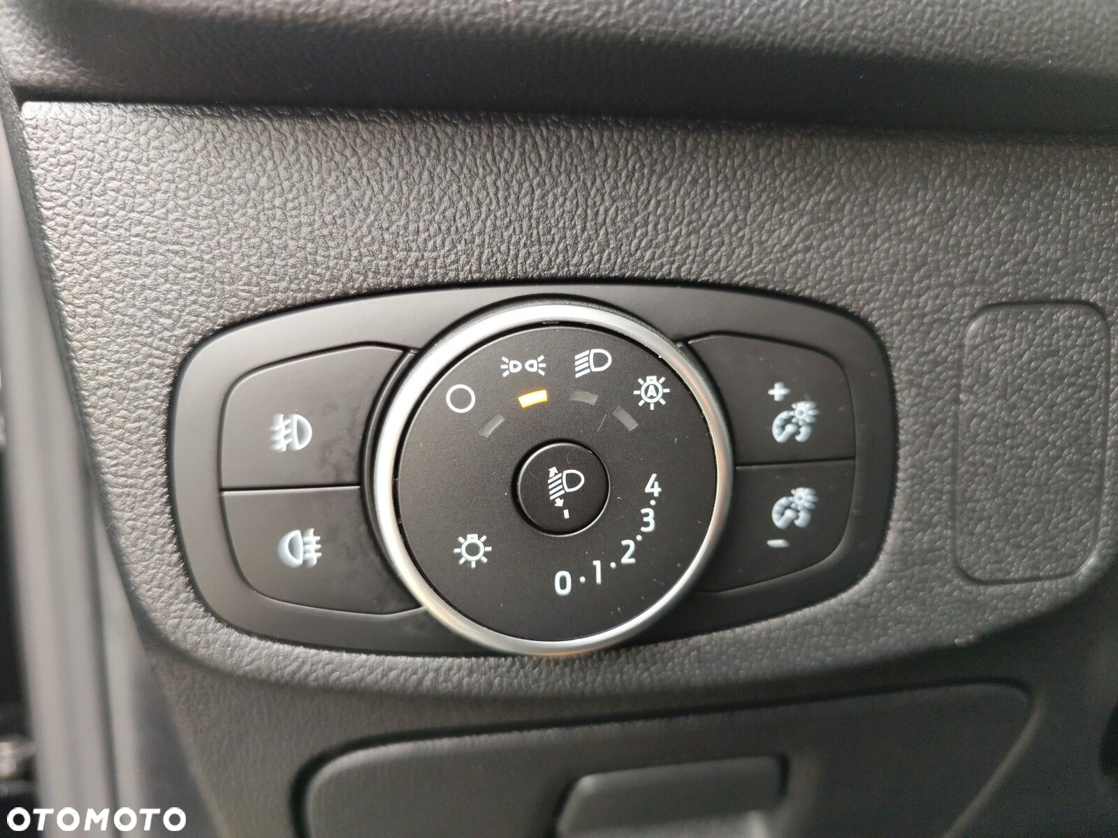 Ford Focus - 20