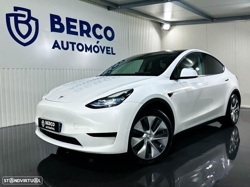 Tesla Model Y Standard - 2