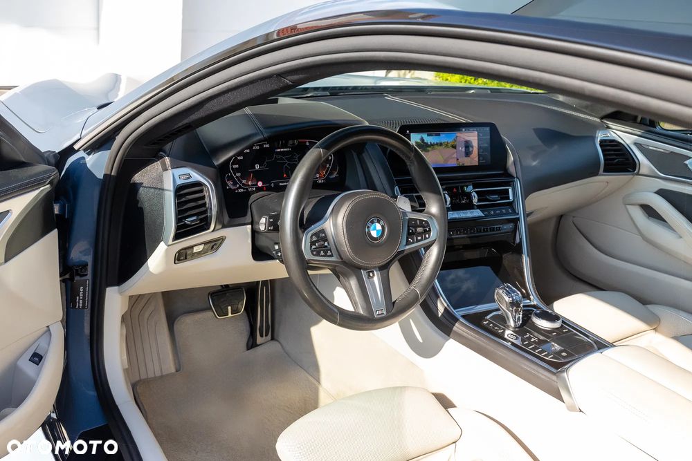 BMW Seria 8 - 8