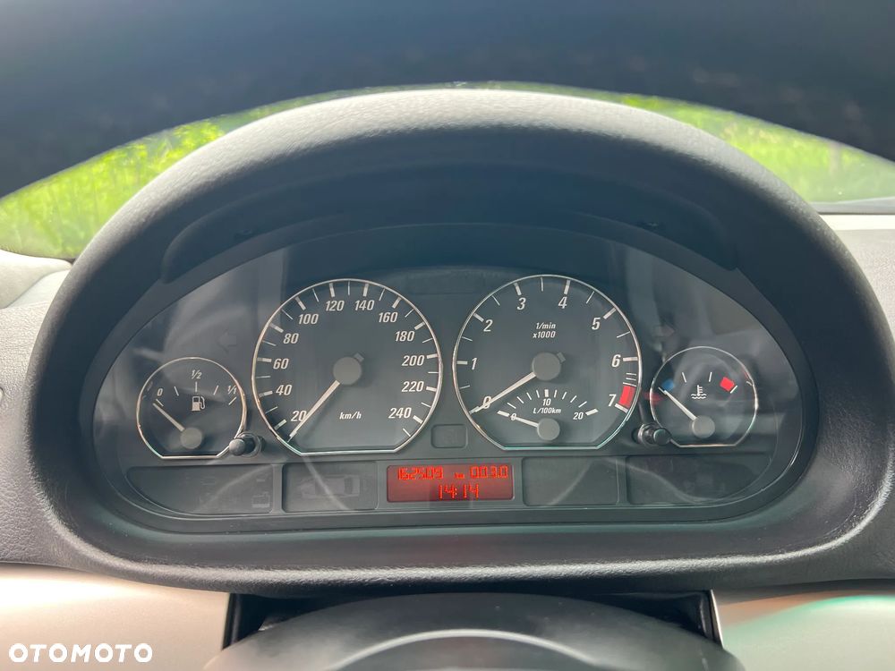 BMW Seria 3 - 30