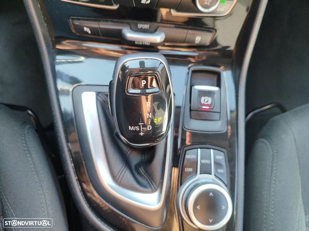 BMW 216 Gran Tourer d Auto - 16