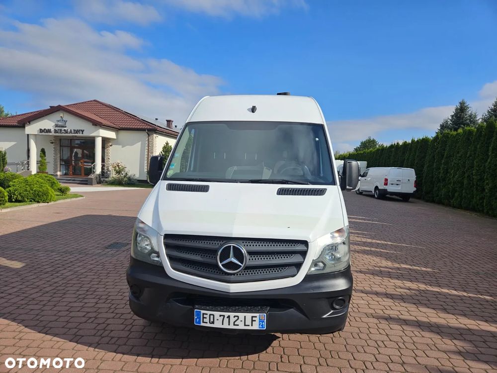 Mercedes-Benz SPRINTER - 3
