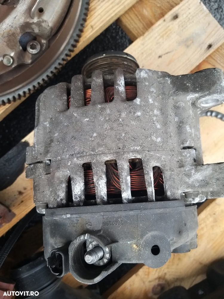 Alternator cod:9665617780 pentru peugeot 207 1.6HDI - 1
