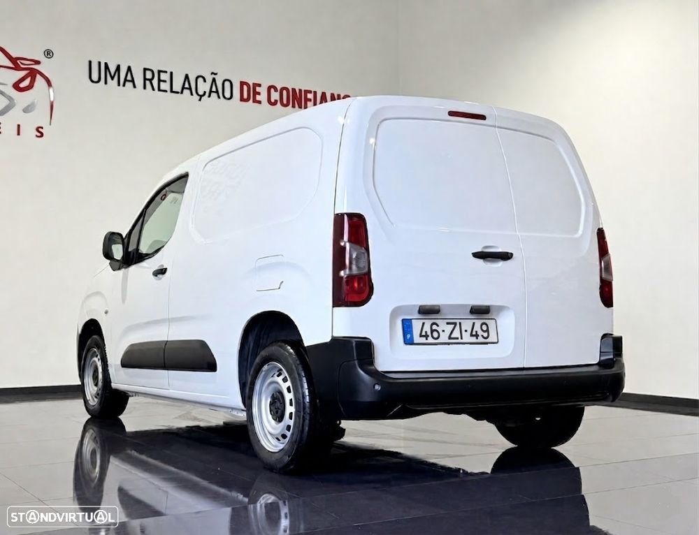 Peugeot PARTNER 1.5 BLUEHDI 75 CV - 3 LUGARES - IVA DEDUTIVEL - 19
