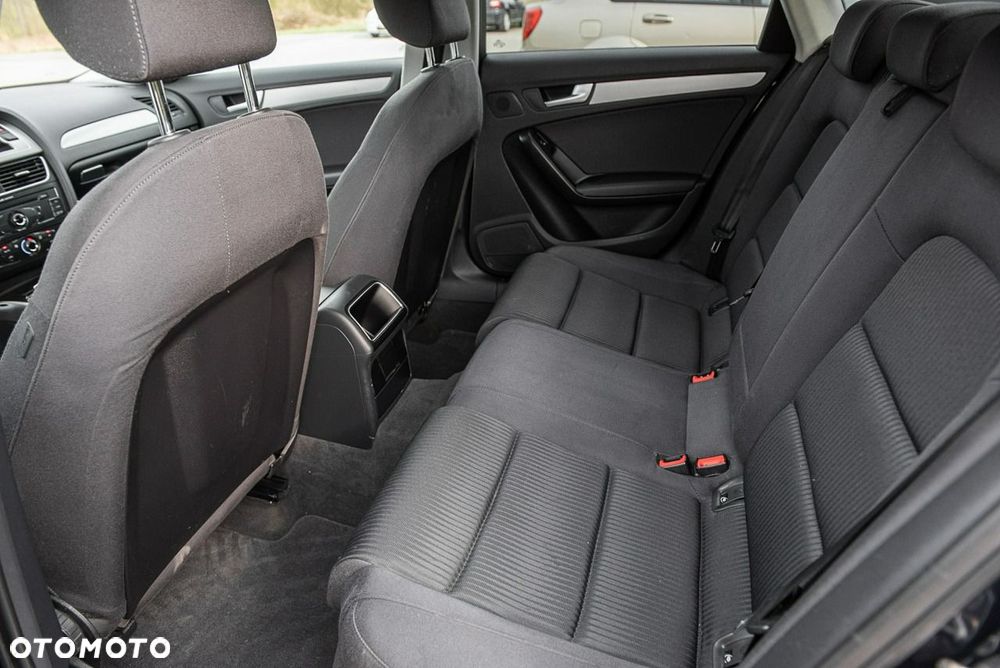 Audi A4 Limousine 2.0 TDI DPF S line Sportpaket (plus) - 7