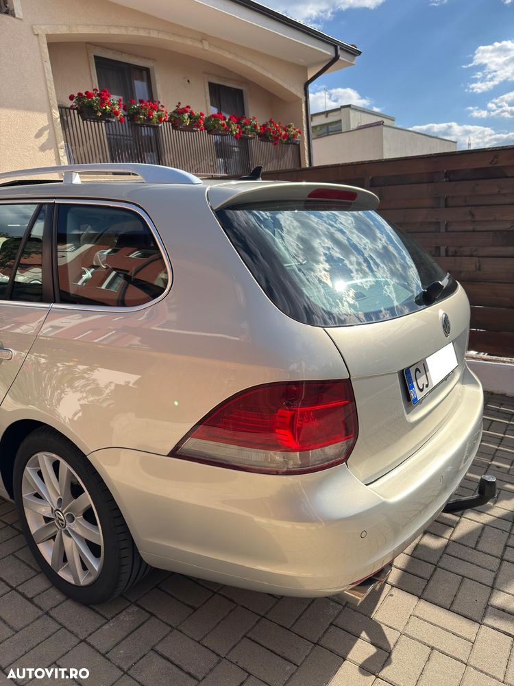 Volkswagen Golf 2.0 TDI DPF DSG Highline - 13